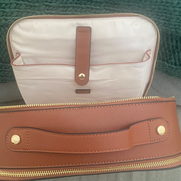 Calpak Kaya Laptop Bag - Picture 3 of 7